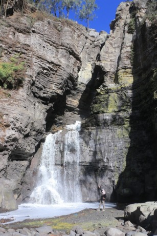 ESTETIS: Meski memiliki keunikan dan keindahan, bahkan masuk dalam situs geologi Ijen Geopark, Air Terjun Gentongan akan segera dikelola secara resmi.