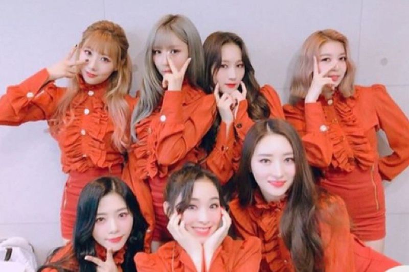 Caption Foto :  Girl group Dreamcatcher