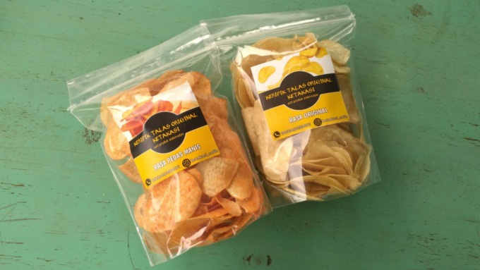 POTENSI DESA: Keripik talas Ketakasi dari Sidomulyo, Kecamatan Silo, Jember. Produk UMKM ini berpotensi menjadi produk makanan ekspor.