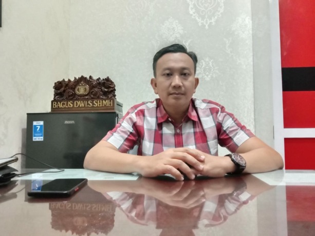 BERI PENJELASAN: Kanit Pidum Satreskrim Polres Jember Bagus Dwi Setiawan.