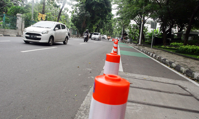 Pemerintah Provinsi DKI Jakarta berencana membangun jalur sepeda sepanjang 196,45 kilometer.