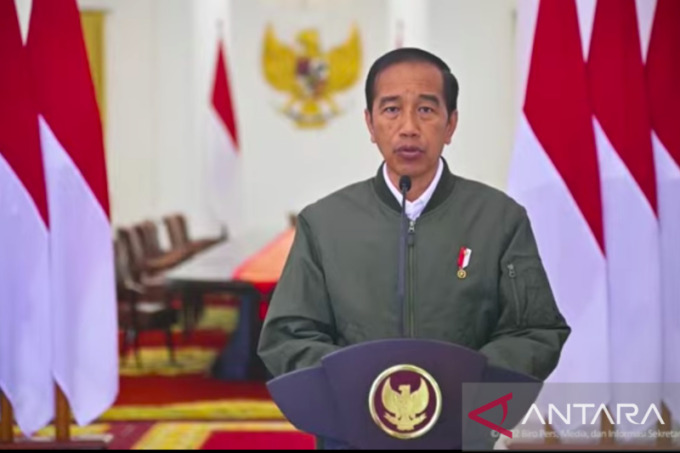 :  Tangkapan Layar - Presiden Joko Widodo memberikan keterangan pers di Istana Kepresidenan Bogor, Jawa Barat, Minggu (2/10/2022).