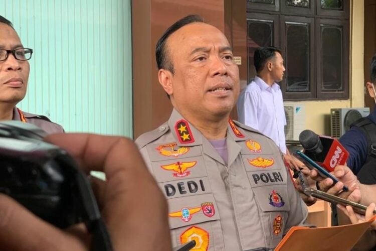 Tim gabungan Bareskrim Polri dan Polda Jawa Timur terus melakukan penyidikan kasus kerusuhan di stadion Kanjuruhan Malang.