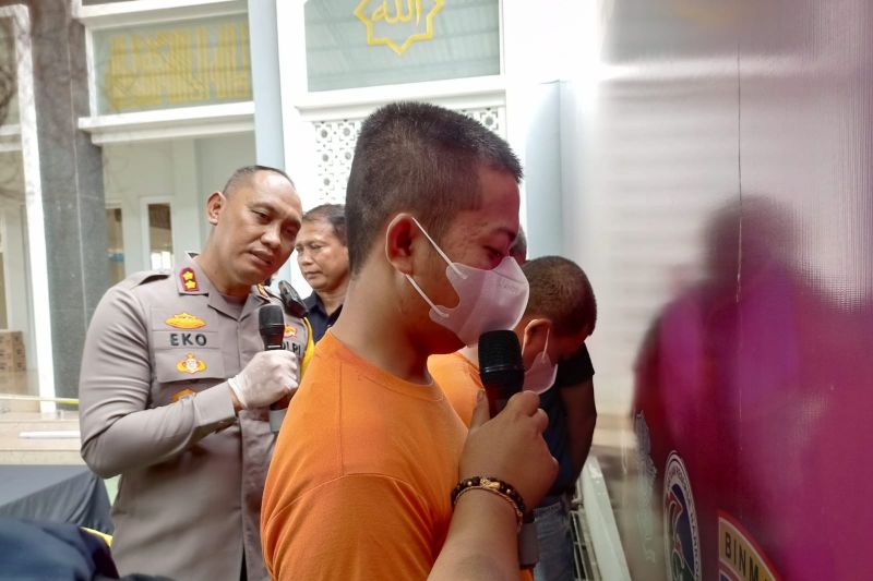 Kapolres Tulungagung, AKBP Eko Hartanto saat bertanya pada salah satu pelaku curanmor