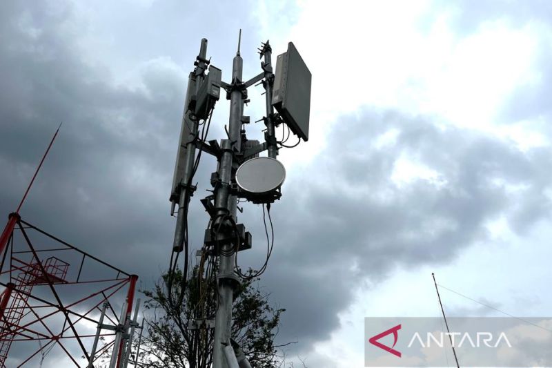 Contoh Base Transceiver Station (BTS) yang berada di Huawei ASEAN Academy di CIBIS Park, Jakarta Selatan, Rabu (23/11/2022).