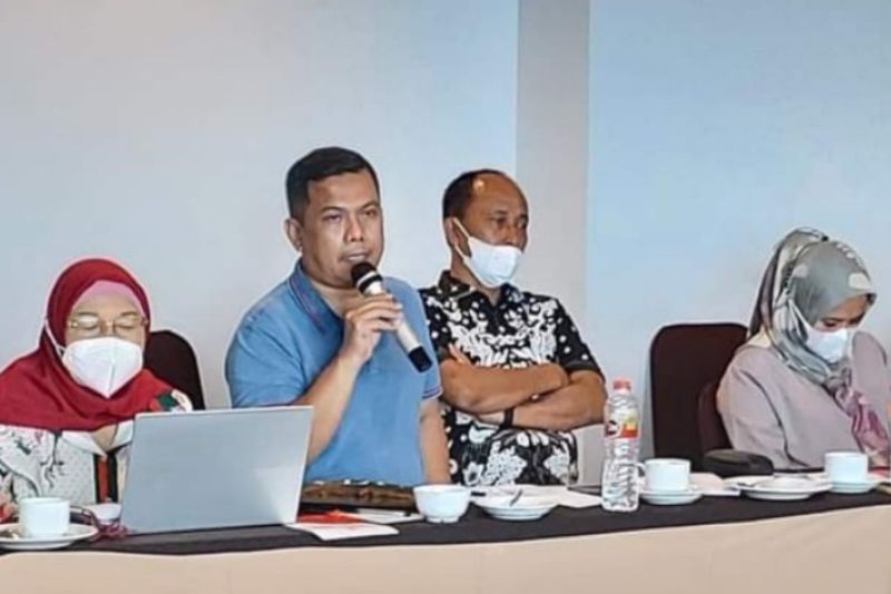 Ketua Komisi III DPRD Sulbar, Sukri Umar, menyampaikan anggaran yang dialokasikan untuk penanggulangan bencana Sulbar ditingkatkan dari Rp12 miliar maka 2022 menjadi Rp23 miliar pada 2023 di Mamuju, Kamis (1/12/2022)