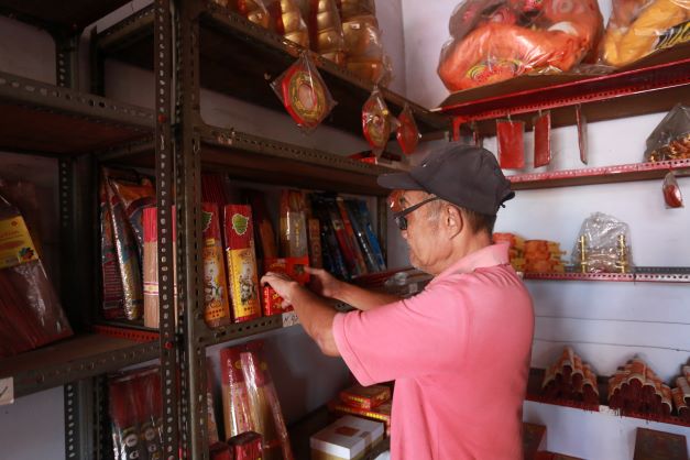 KHAS: Salah satu jenis dupa yang berada di toko Kelenteng Pay Lien San.