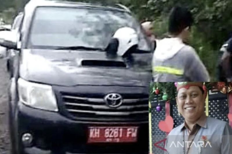Tangkapan layar situasi saat ditemukan jenazah Camat Telawang Siagano tidak jauh dari mobil dinasnya, Minggu (29/1/2023) sore. Foto Siagano semasa hidup.