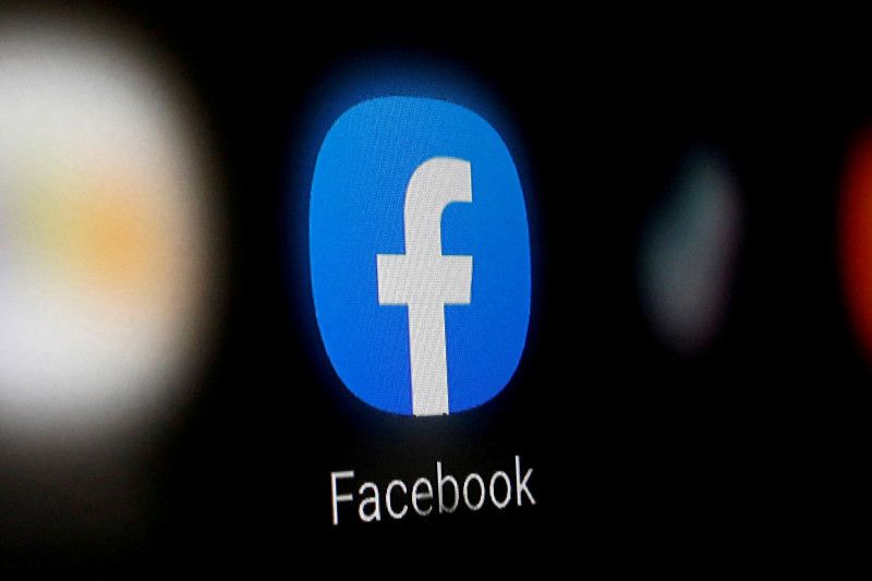 FILE PHOTO: A Facebook logo is displayed on a smartphone in this illustration taken January 6, 2020. REUTERS/Dado Ruvic/Illustration/File Photo