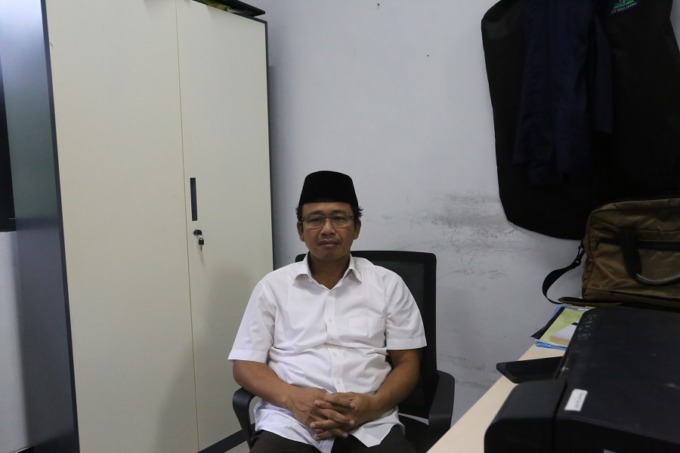 “Kalau mau ditolong oleh Allah SWT, maka tolonglah sesama manusia.”  ZAINUL FANANI, Pendiri Ma’had El Dzikr Jember