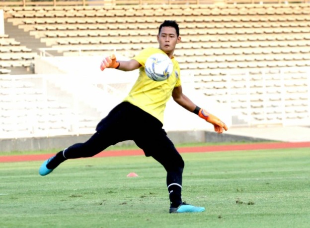 BELUM BERUNTUNG: Erlangga Setyo Dwi ketika bergabung bersama Timnas saat latihan rutin di Jakarta.