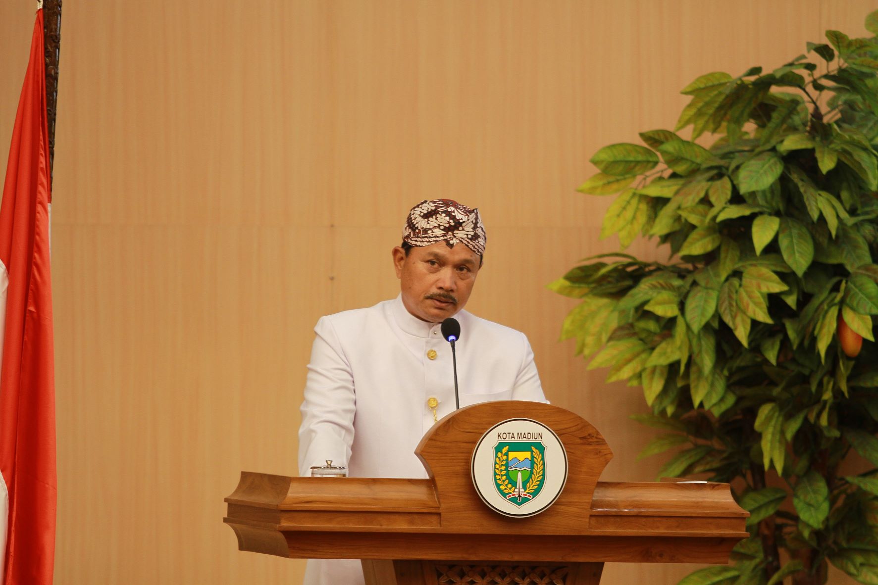 Wali Kota Madiun Maidi. (BAGAS BIMANTARA/RADAR MADIUN)