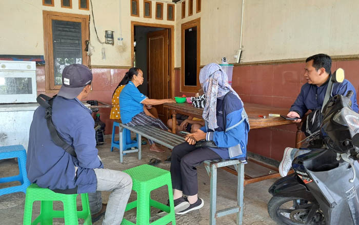DUKA: Suasana rumah Samiran di Desa Pragak, Parang, kemarin (4/7). (APRILITA SARI/JAWA POS RADAR MAGETAN)