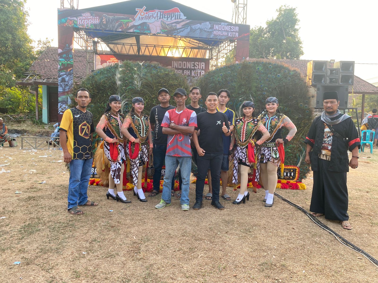 SENI: Karang Taruna (Karta) desa yang tergabung dalam Heppiii Community Madiun menggelar pertunjukan kesenian dalam rangka memeriahkan HUT kemerdekaan RI Ke-78 di sejumlah desa di Madiun.