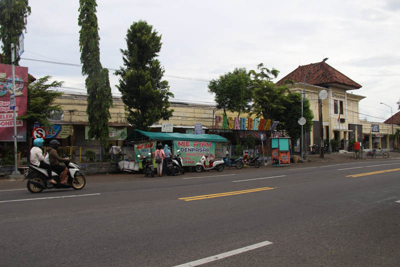 BELUM JELAS: Pemkab menunggu kejelasan dari pusat terkait revitalisasi Pasar Beran Ngawi. (ASEP SYAEFUL BACHRI/JAWA POS RADAR NGAWI)