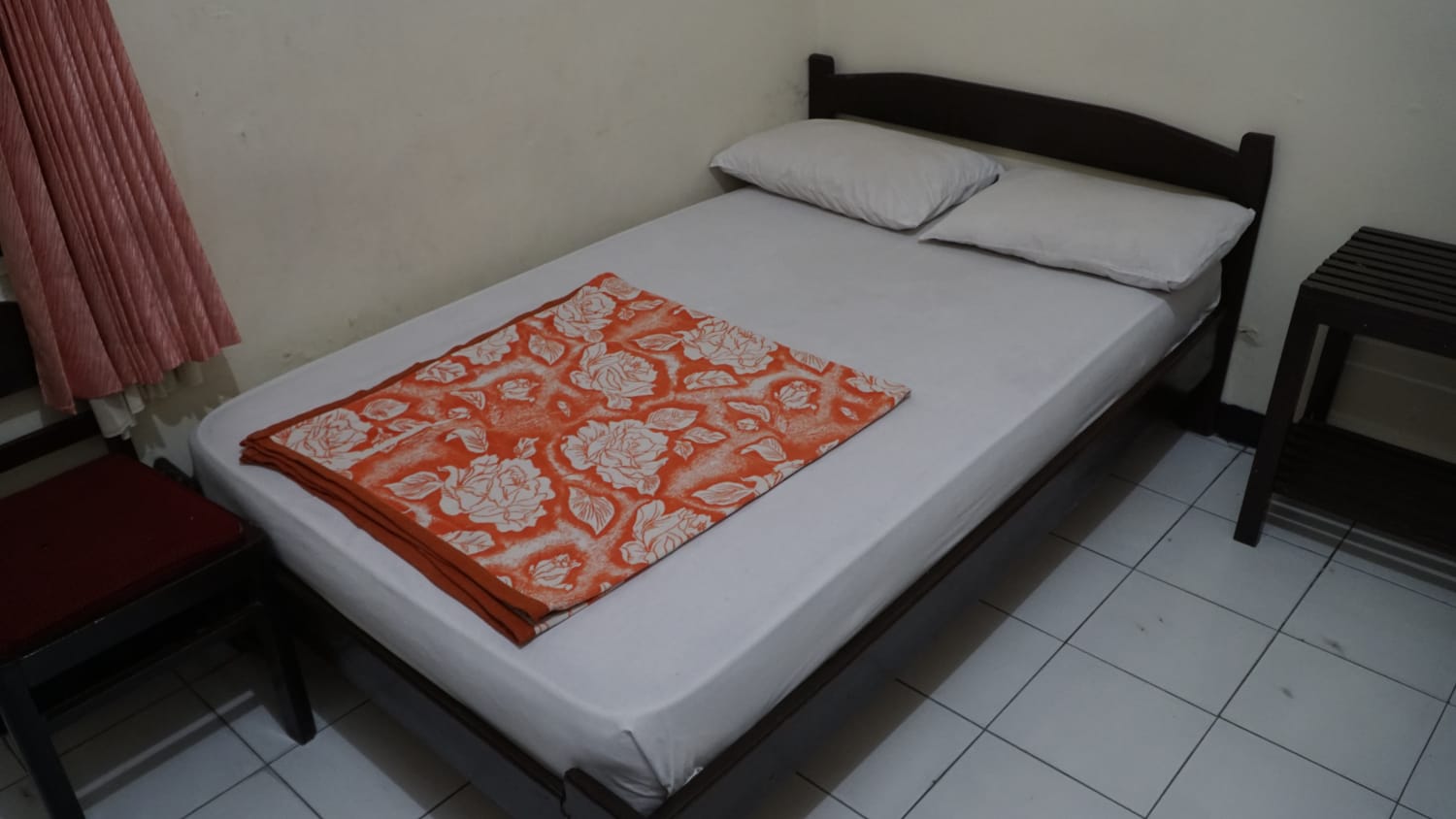 VIP II Single Bed