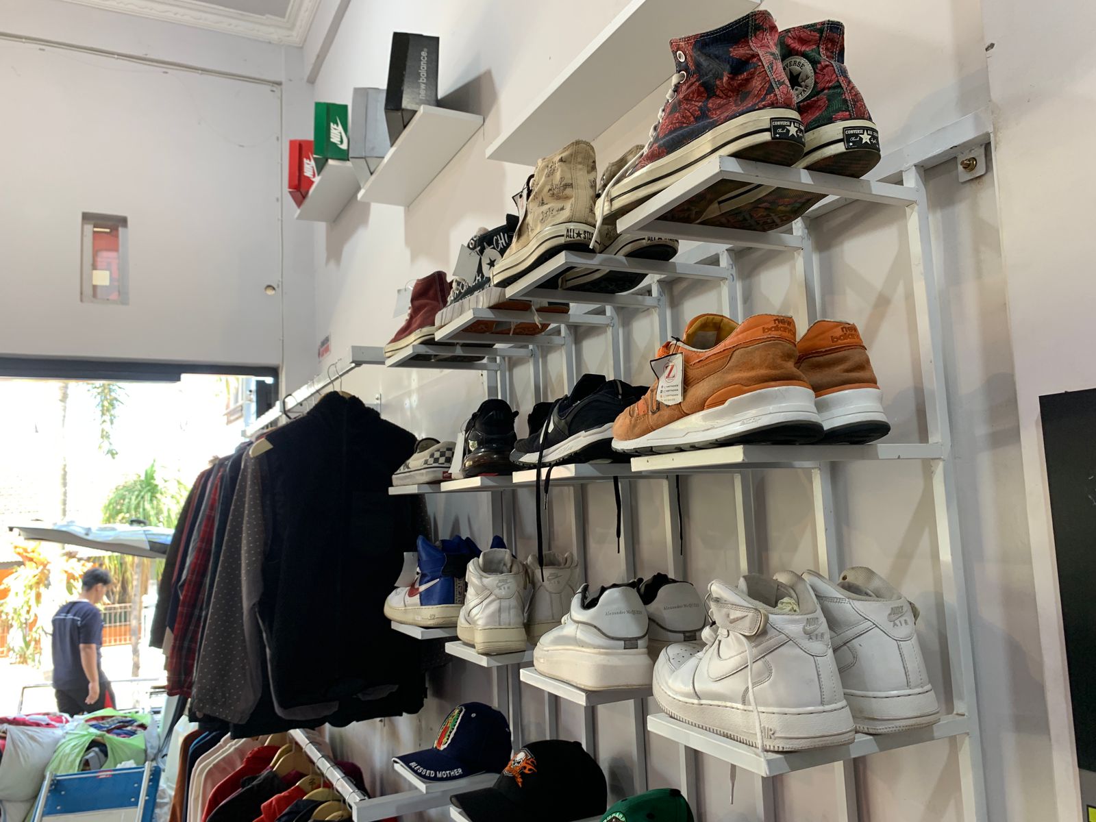 Z Thrift