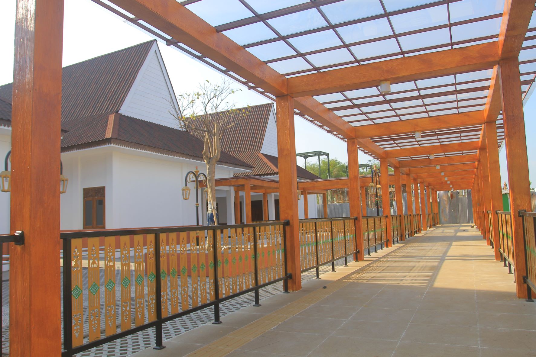 FINISH: Gedung asrama Pondok Lansia di Kelurahan Klegen, Kecamatan Kartoharjo selesai dibangun oleh DPUPR per 11 September lalu. (BAGAS BIMANTARA/RADAR MADIUN)