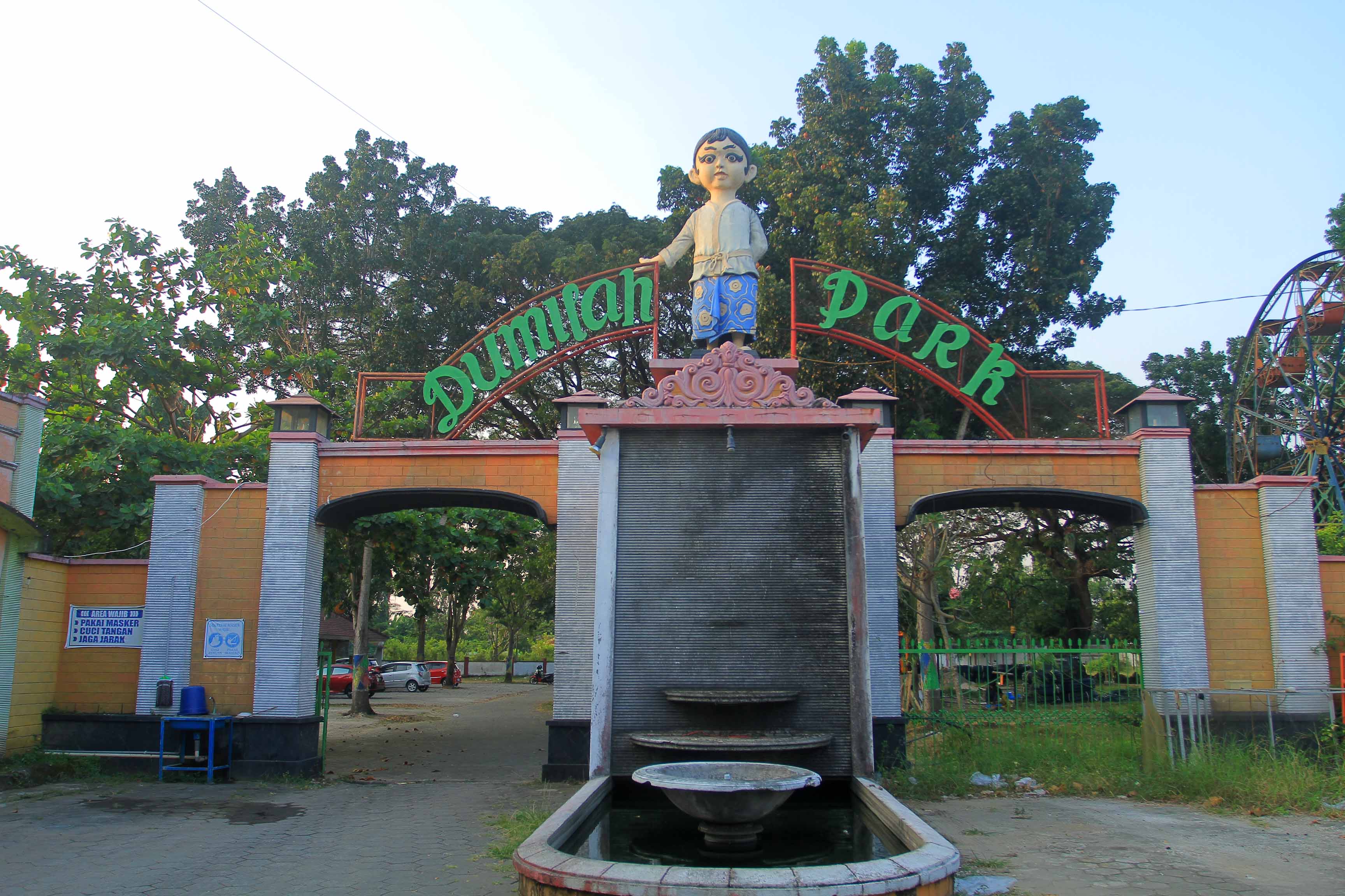 LUAS: Objek wisata Dumilah Park di Kelurahan Klegen, Kartoharjo dilirik oleh investor anyar yang ingin menanamkan modalnya. (BAGAS BIMANTARA/RADAR MADIUN)