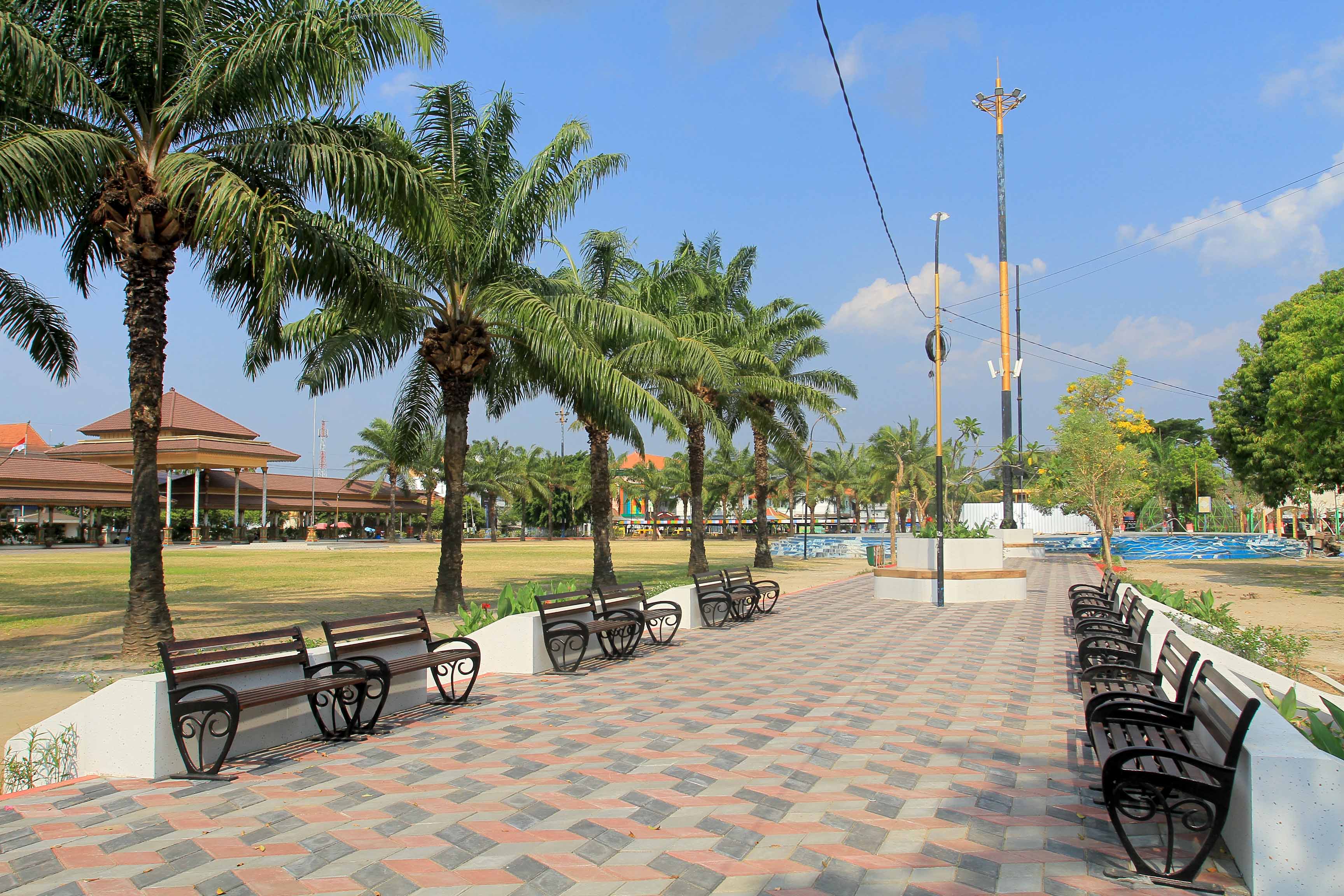 WACANA: Revitalisasi Alun-Alun Kota Madiun urung terealisasi dalam waktu dekat ini.  (BAPPEDA KOTA MADIUN)