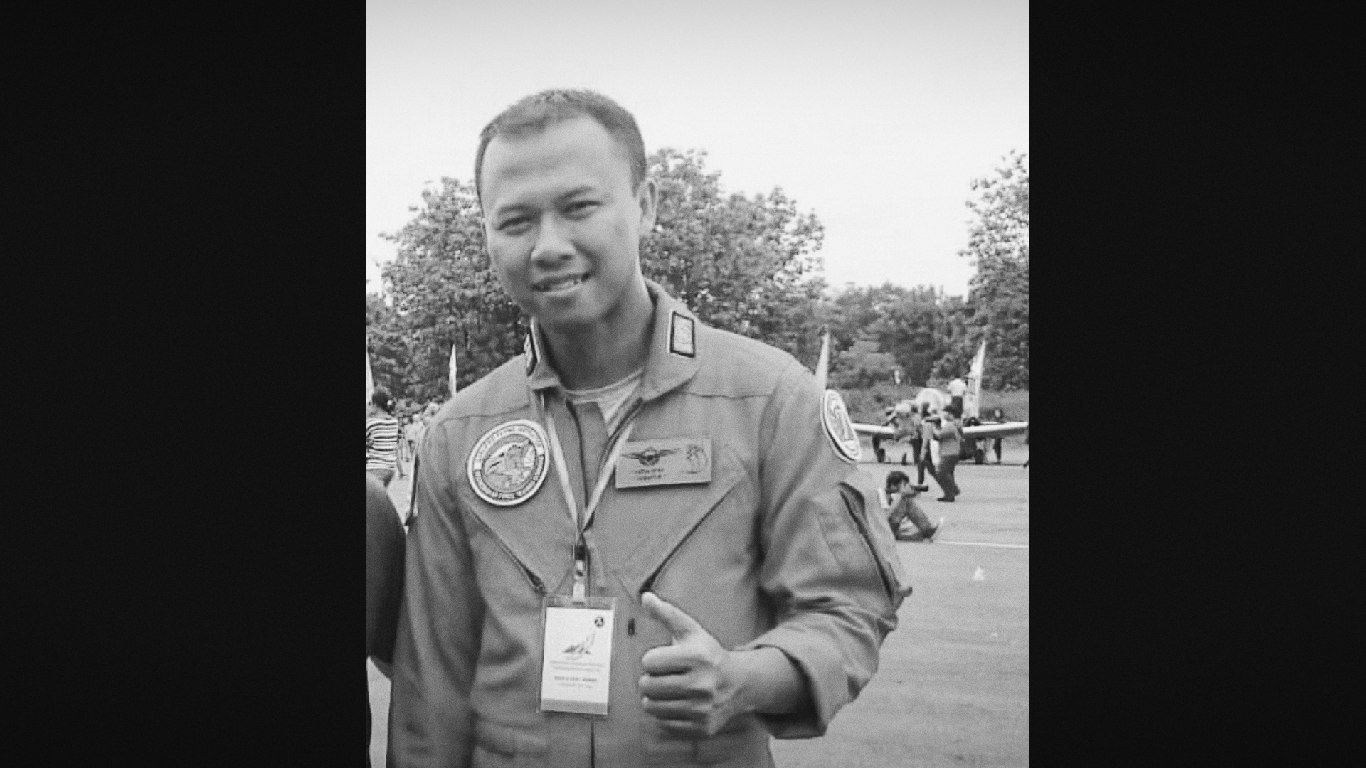GUGUR DALAM TUGAS: Mayor Pnb Yuda Anggara Seta gugur dalam insiden pesawat jatuh di Pasuruan, Kamis (16/11). (ISTIMEWA)