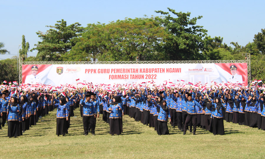 BELANJA PEGAWAI: Pemkab Ngawi mengalokasikan anggaran besar untuk gaji ASN-nya tahun depan. (ASEP SYAEFUL BACHRI/DOK. JAWA POS RADAR NGAWI)