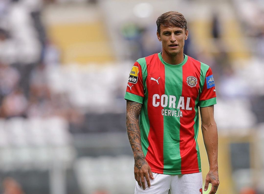 Stefano Beltrame saat masih berseragam CS Maritimo Funchal Portugal. (Instagram/@stefano_beltrame)
