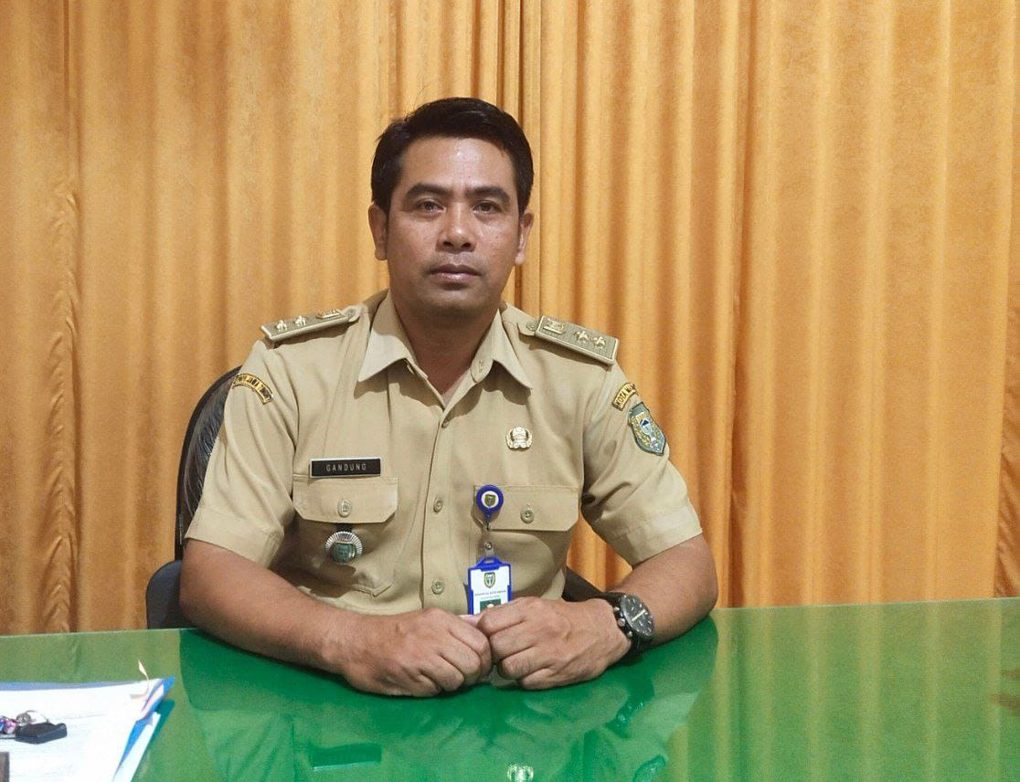 Lurah Manisrejo Gandung Trianto