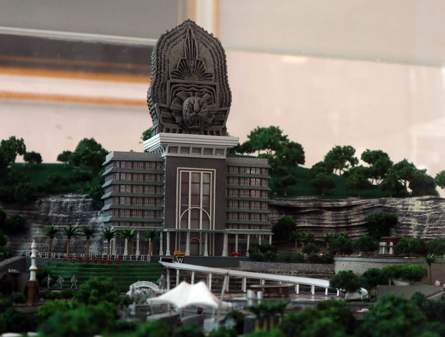Maket megaproyek Monumen Reog dan Museum Peradaban di Sampung, Ponorogo.