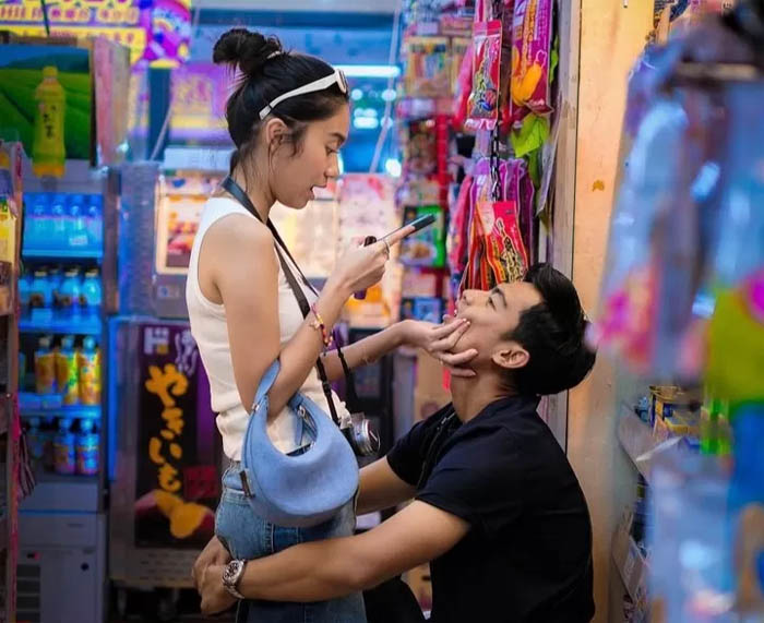 Pratama Arhan Upload Foto Romantis serta Ucapan Ulang Tahun untuk Istrinya Azizah Salsha. (Instagram @pratamaarhan8)