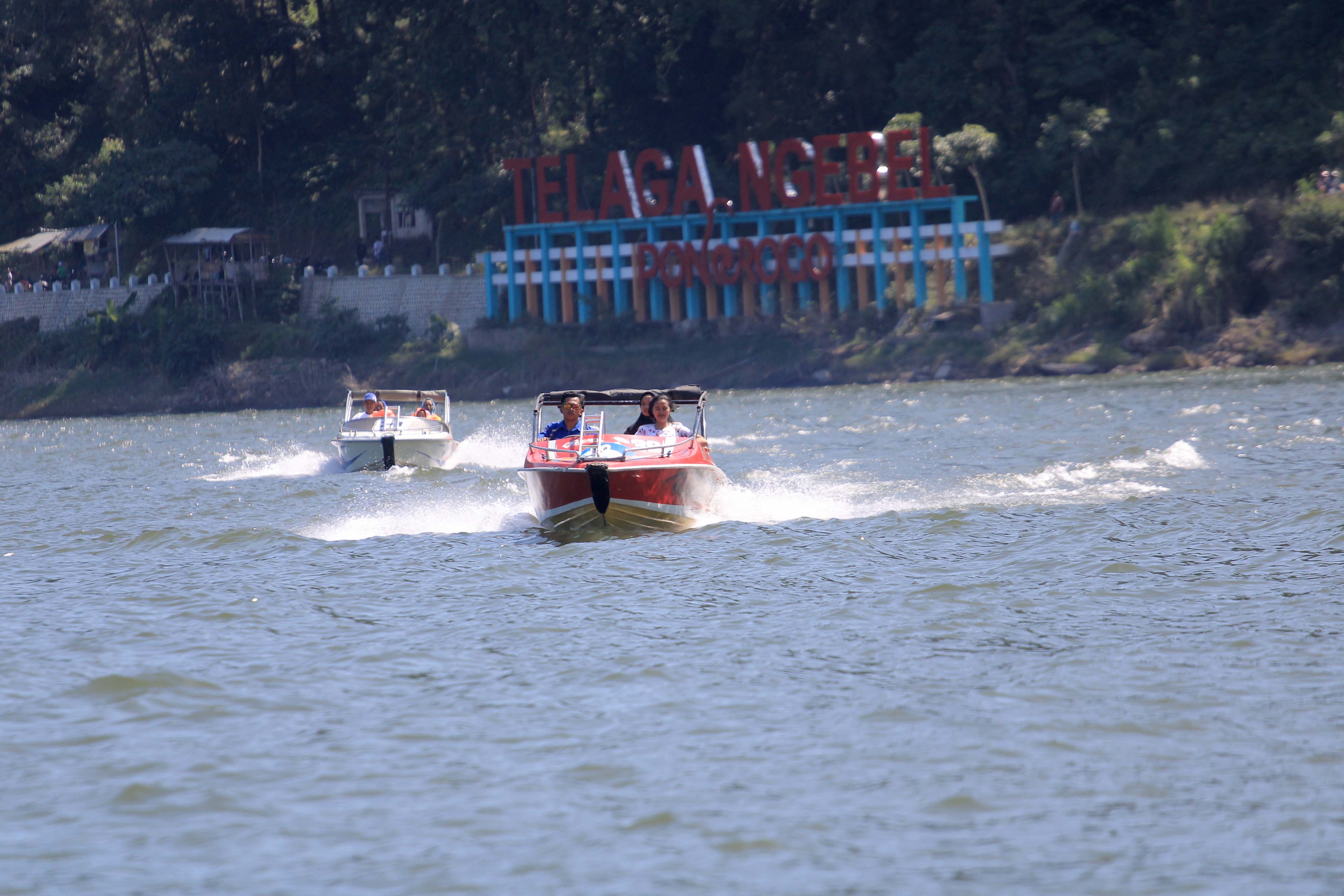 RETRIBUSI WISATA: Telaga Ngebel menjadi salah satu penyumbang retribusi terbanyak pada PAD Ponorogo 2023.&nbsp;