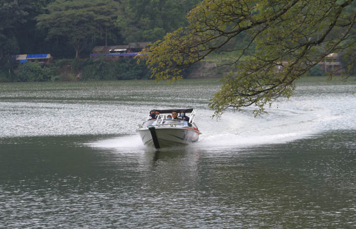 KAWASAN WISATA: Telaga Ngebel menjadi magnet kunjungan wisatawan warga Ponorogo dan luar daerah menghabiskan waktu libur.