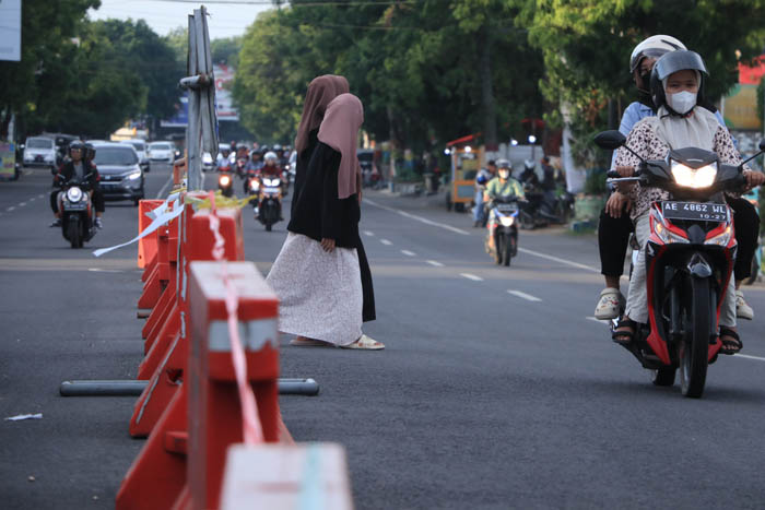 MENANTI: Pemberlakuan uji coba one way di Jalan Sultan Agung dan Ahmad Dahlan tak dibarengi kesiapan anggaran pembangunan pedestrian.