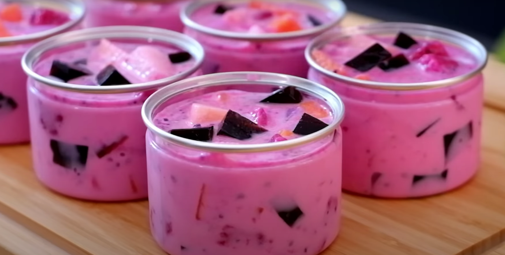 Resep sop buah menyegarkan Lis Achmady (YOUTUBE @LISACHMADY)
