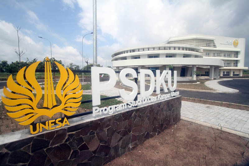 MODERN: Gedung PSDKU Unesa Cabang Magetan tampak modern. (AJI PUTRA/RADAR MAGETAN)