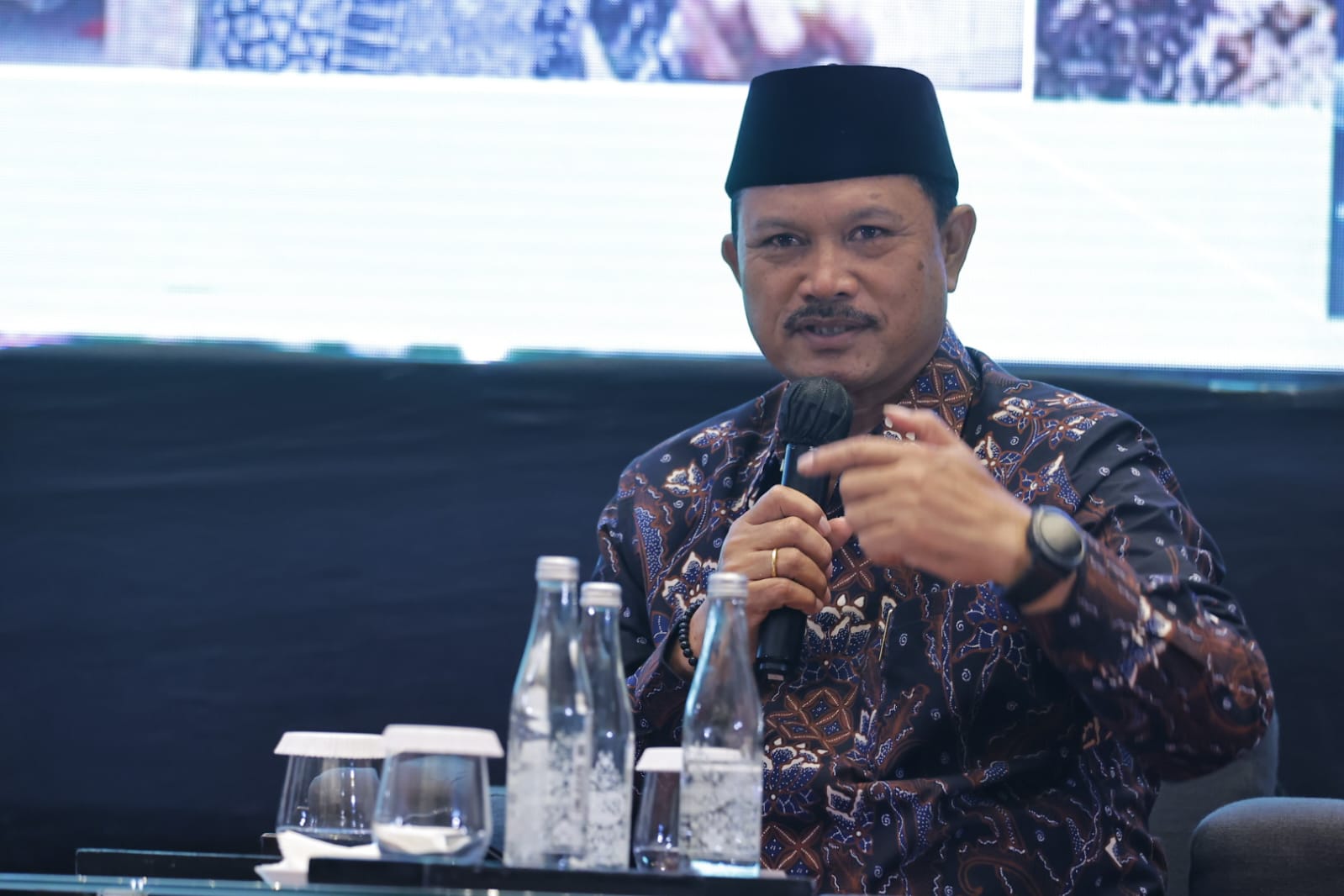 Wali Kota Madiun Maidi
