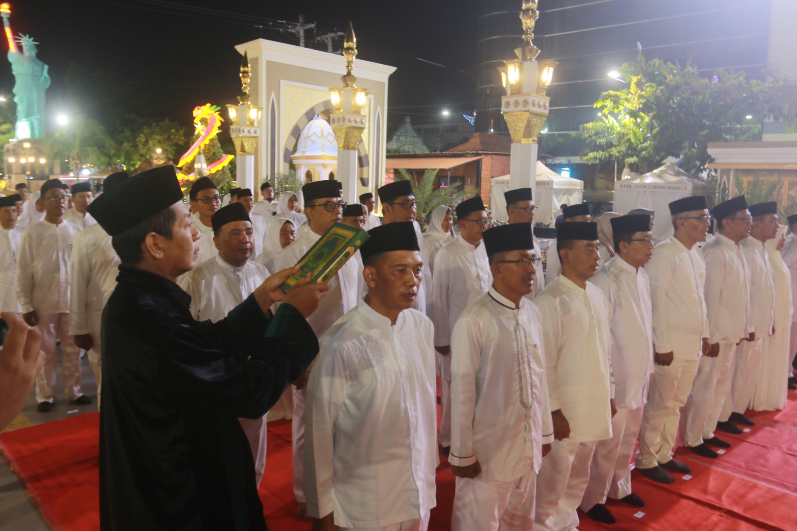 ROMBAK: Pada Kamis (21/3) lalu menjadi waktu terakhir bagi Maidi bisa melakukan mutasi pejabat sebagai wali kota. (BAGAS BIMANTARA/JAWA POS RADAR MADIUN)
