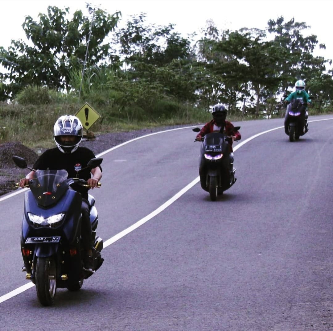 SERU: Touring menggunakan Yamaha NMAX