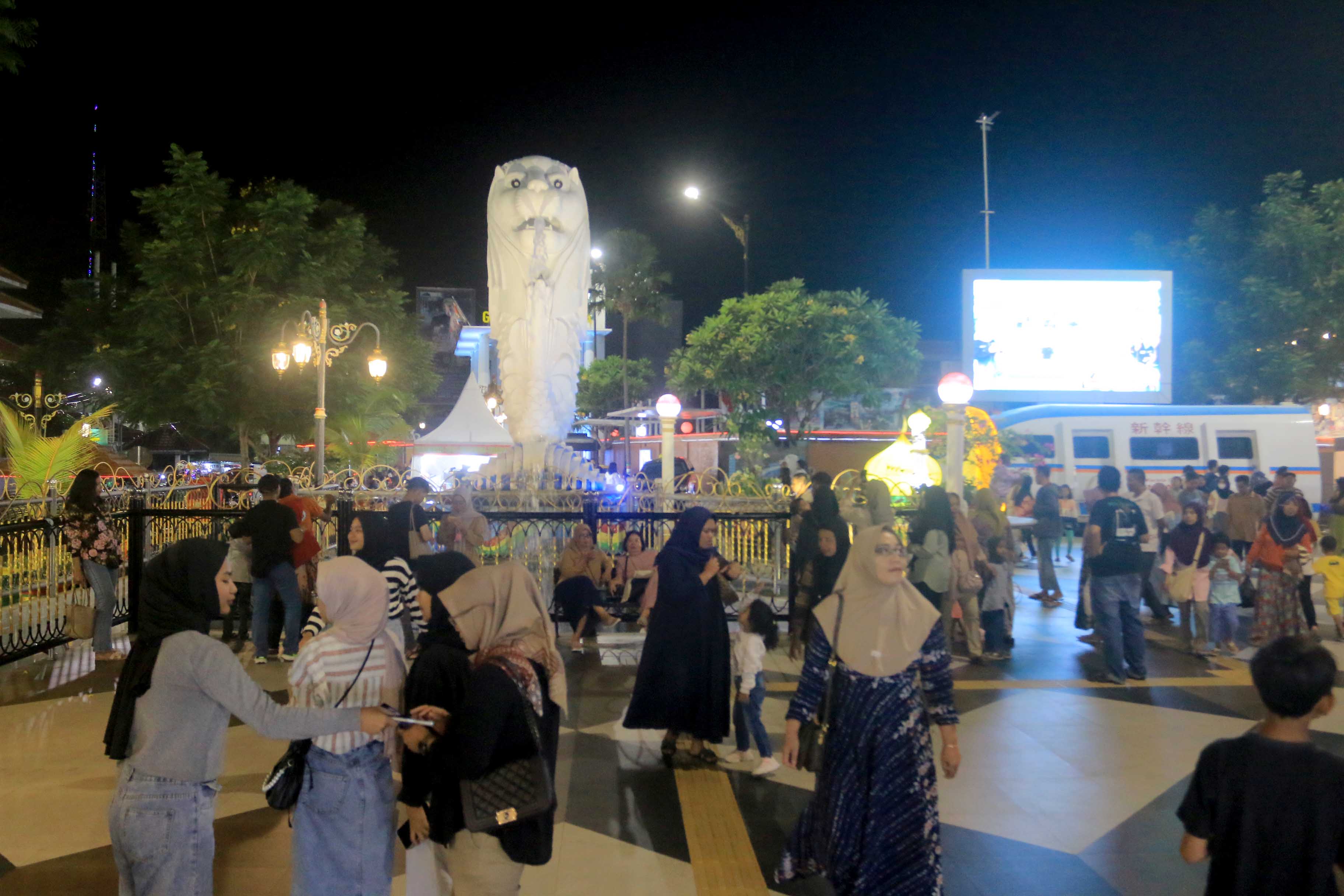 WISATA KOTA: Pemkot Madiun siapkan berbagai daya tarik wisata selama momen libur Lebaran.&nbsp;(BAGAS BIMANTARA/RADAR MADIUN)