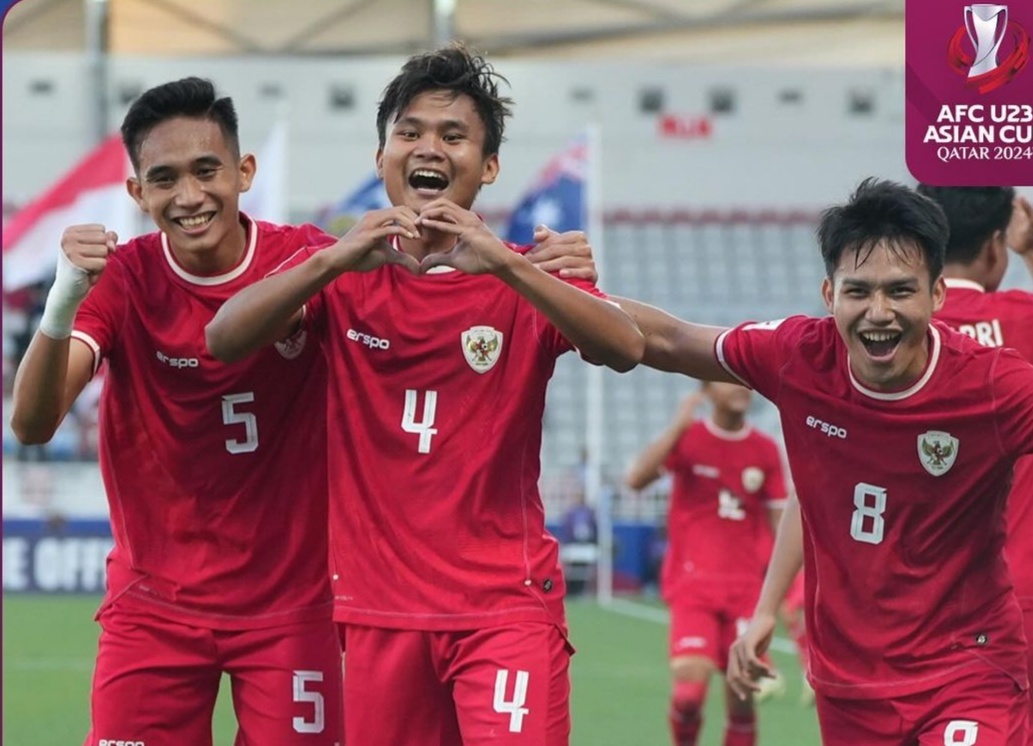 Selebrasi pemain Indonesia usai mencetak gol ke gawang Australia tadi malam