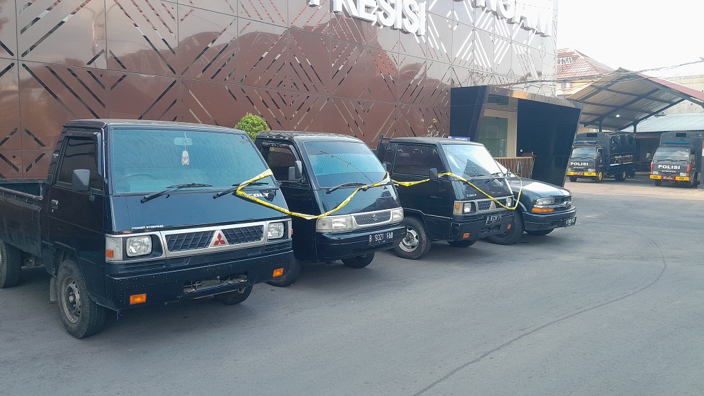 BARANG BUKTI: Satreskrim Polres Ngawi nagamankake pikep telu asil malingan saka penadah. (ASEP SYAEFUL BACHRI/RADAR MADIUN)