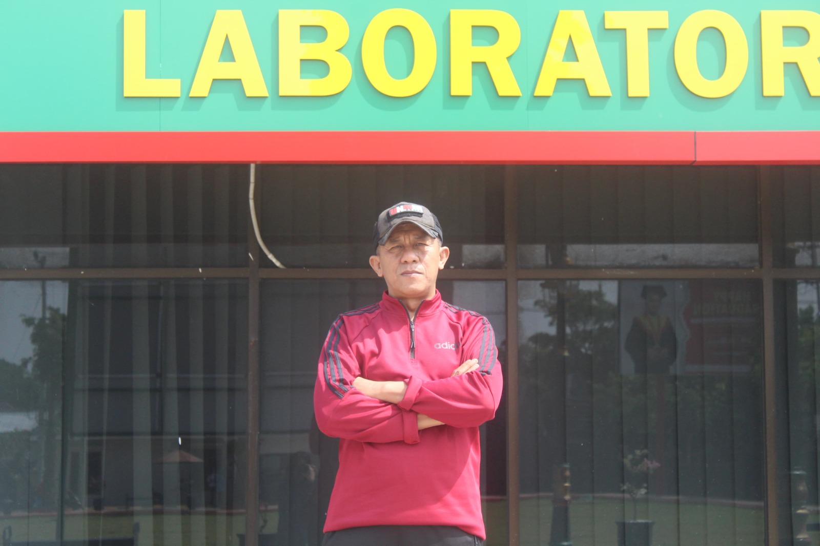 TOTALITAS:&nbsp;Ketua Yapertimma Kolonel (Purn) Rachman Fikri usung misi cetak lulusan berkualitas dan berkarakter. (ELIN RESTIYANI/RADAR MADIUN)
