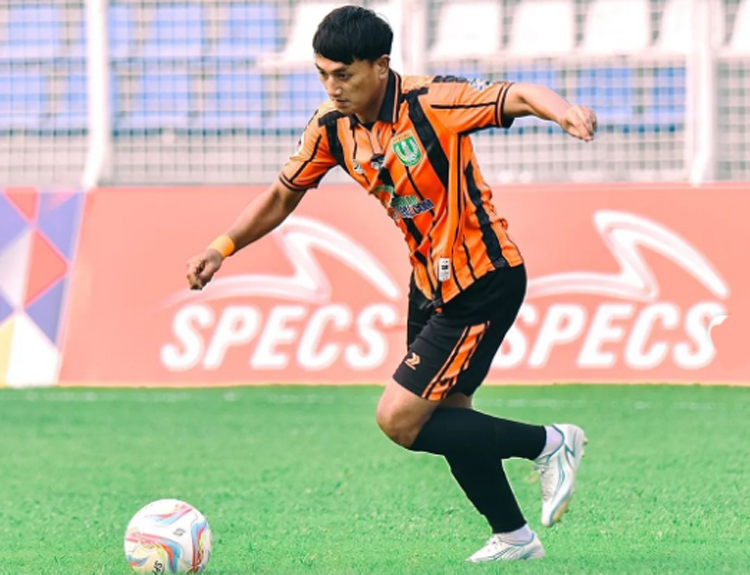 Diego Banowo masih jadi tumpuan Persibo untuk mencetak gol.