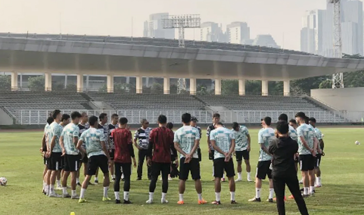 Pemain timnas senior mulai menjalani latihan jelang uji coba lawan Tanzania.