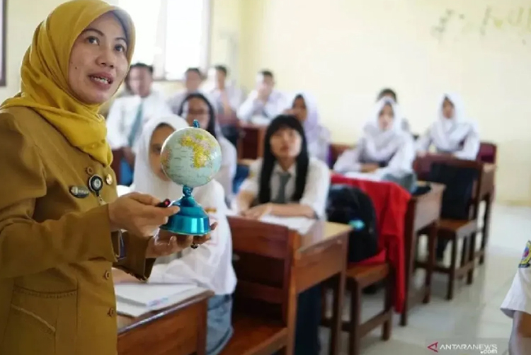 Formasi guru masih paling banyak dibutuhkan di rekrutmen CPNS-PPPK 2024.