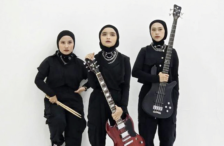 Voice of Baceprot bakal manggung di Inggris.