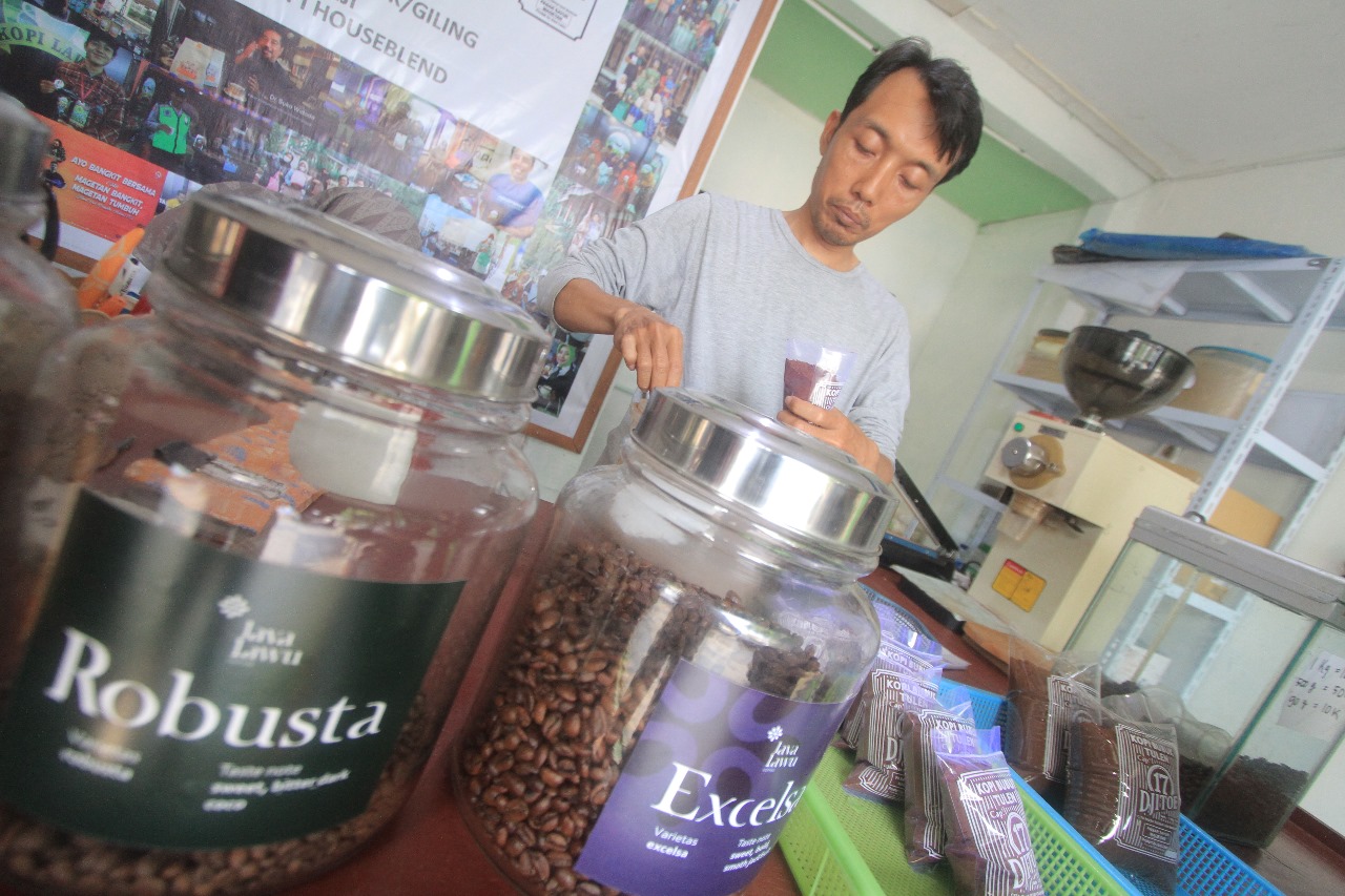 ILUSTRASI: Harga kopi di Magetan naik terdampak gagal panen di Brazil dan Vietnam.