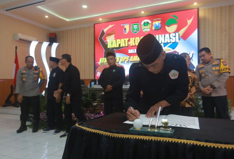 MOMEN BULAN SURA: Pemkot Madiun ingin menggali aspek ekonomi dan budaya dalam agenda tahunan pencak silat.&nbsp;(BAGAS BIMANTARA/RADAR MADIUN)