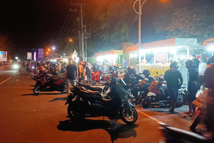PENDAPATAN: Pendapatan retribusi parkir selama event Grebeg Suro 2024 meningkat dibanding tahun sebelumnya.