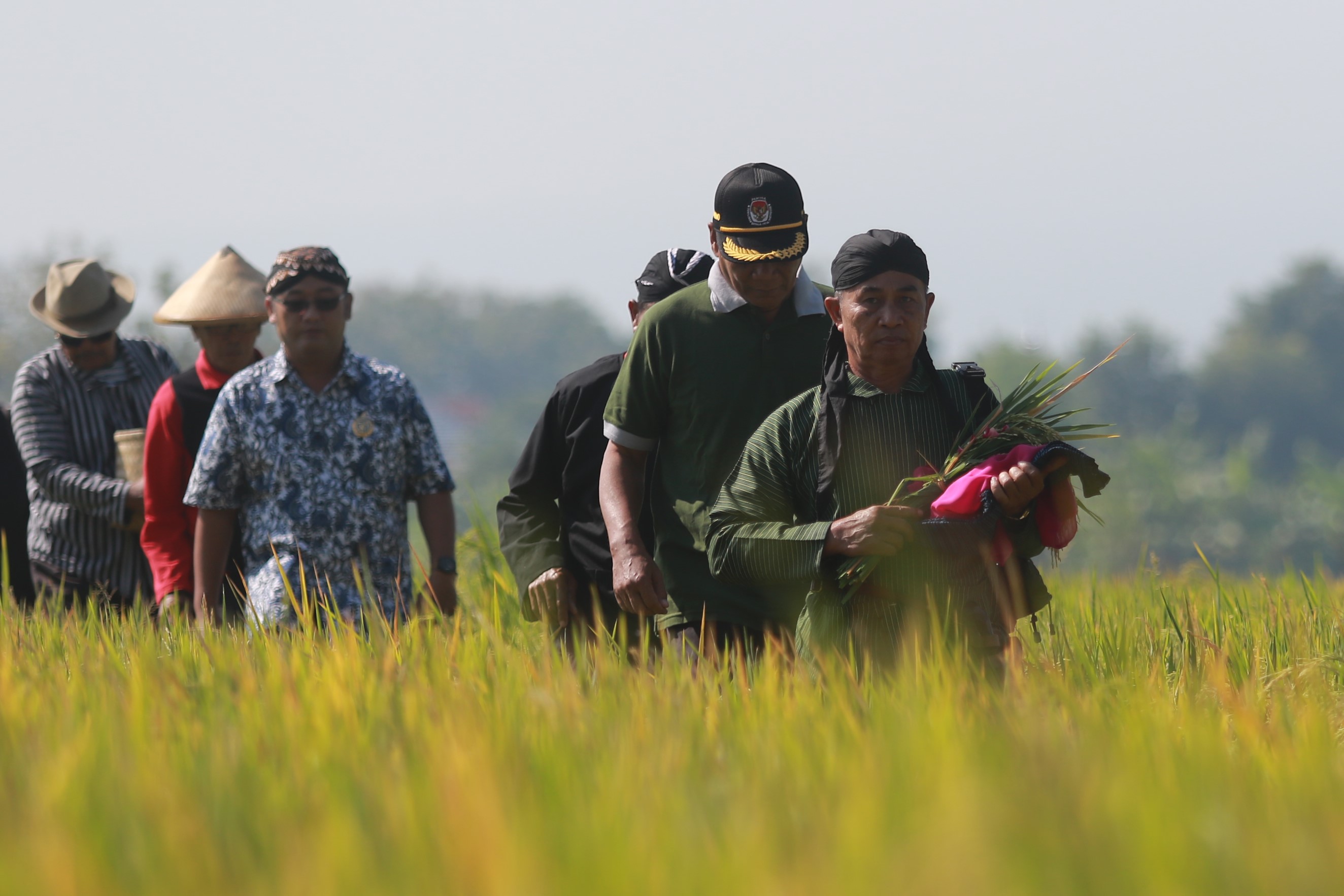 TRADISI: Tradisi methil masih saja dilestarikan di Kabupaten Madiun, seperti terlihat di Desa Metesih, Kecamatan Jiwan. (R. BAGUS RAHADI/RADAR MADIUN)